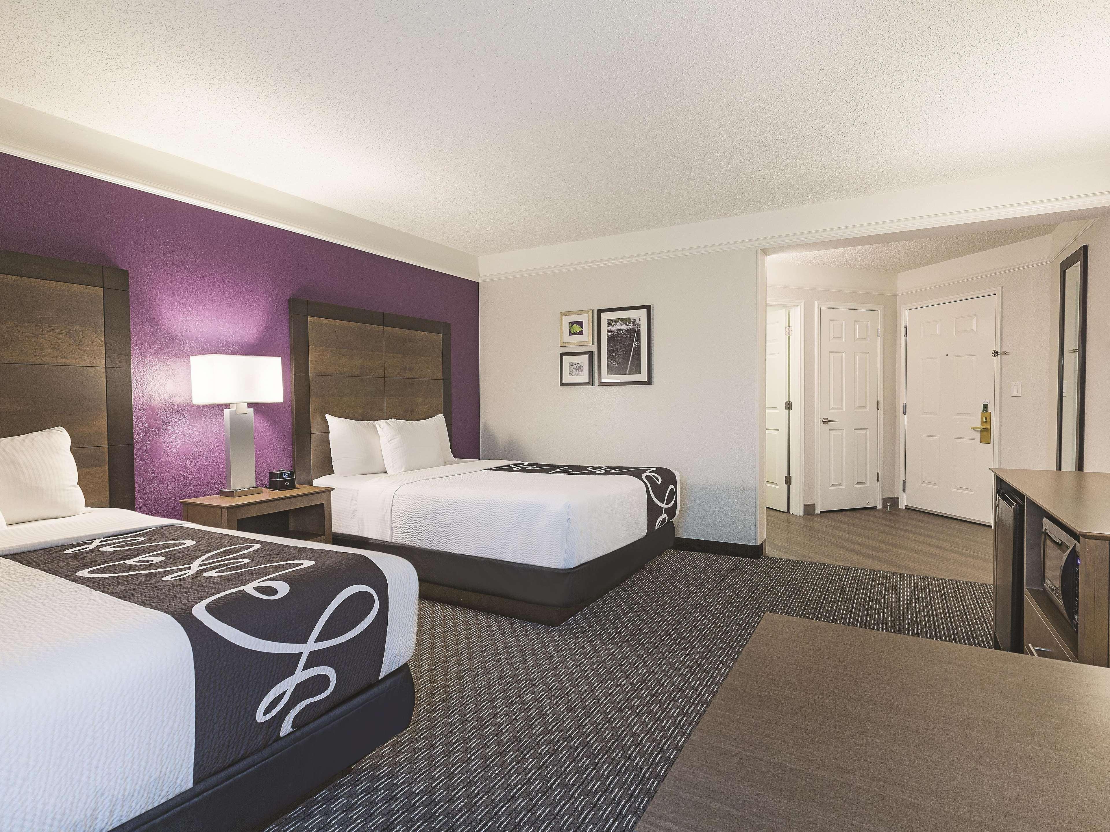 La Quinta By Wyndham Dallas Plano West Exterior photo