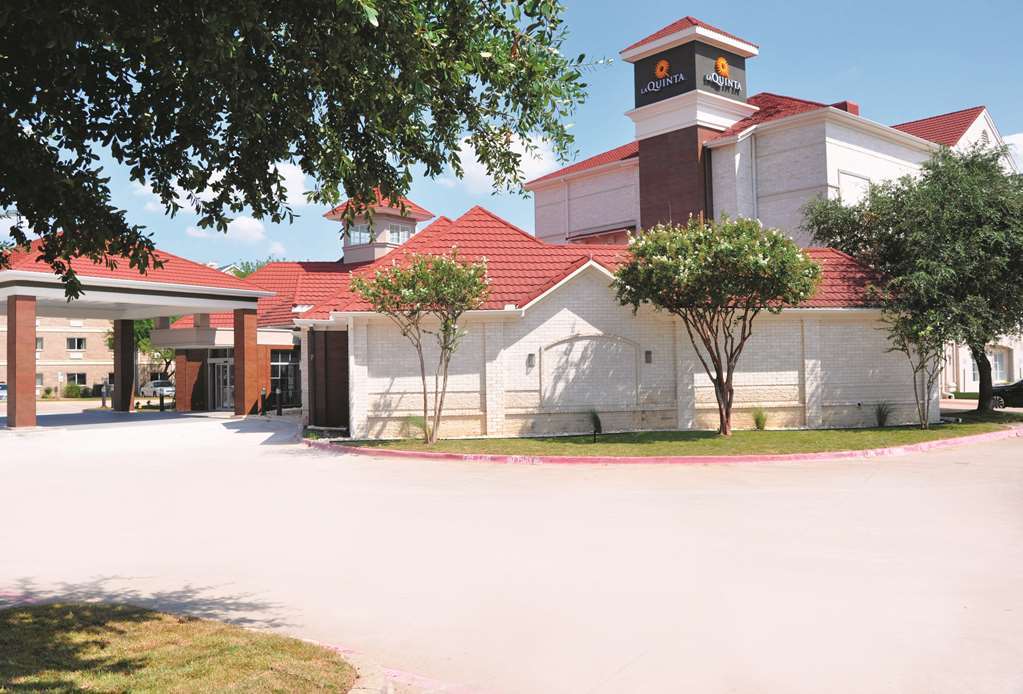 La Quinta By Wyndham Dallas Plano West Exterior photo