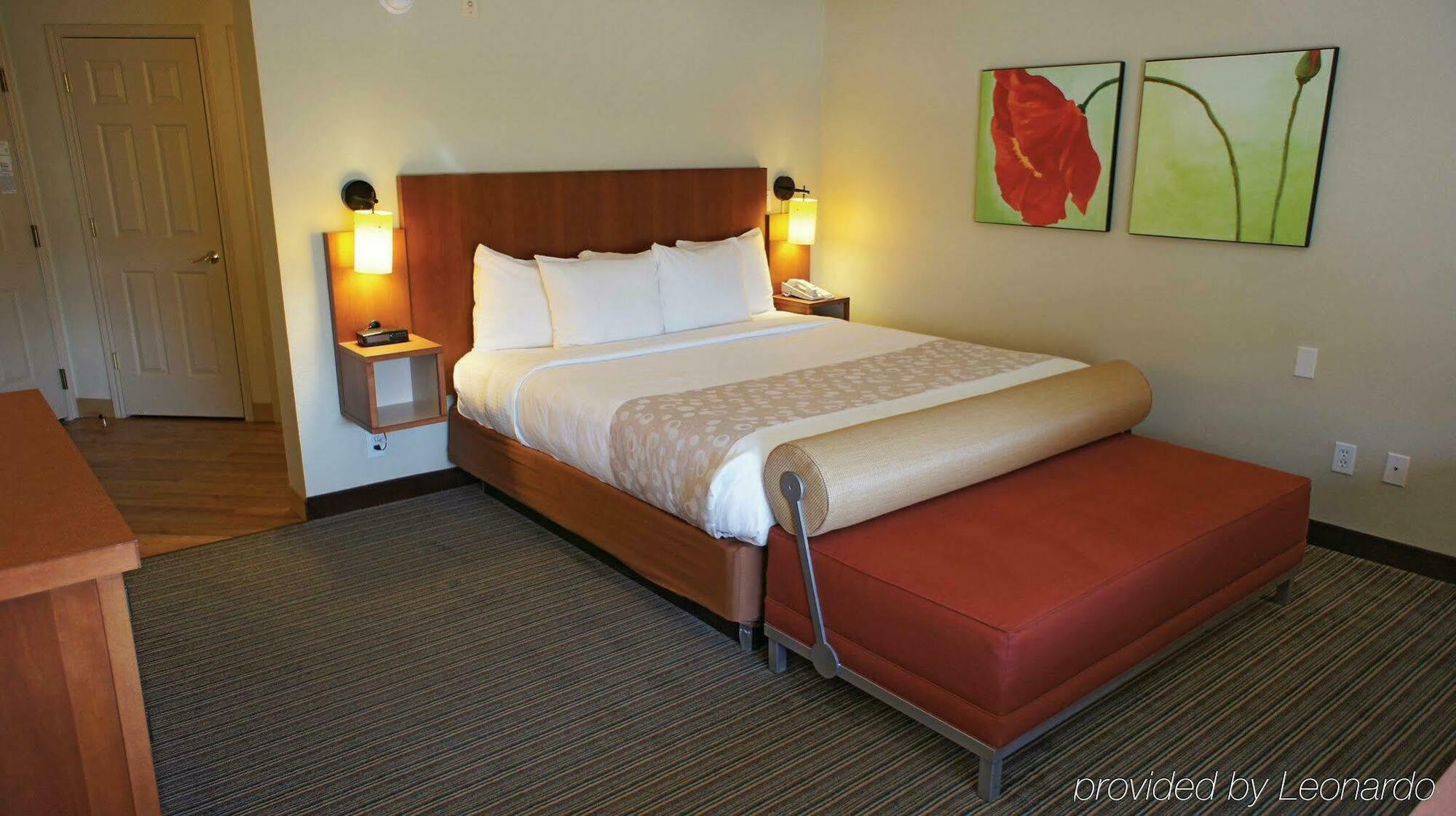La Quinta By Wyndham Dallas Plano West Exterior photo